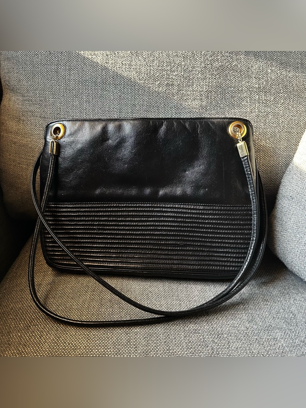 Vintage Harry Rosenfeld Black Leather Fox Clasp Shoulder Bag